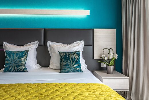 Chambre Supérieure Rez-de-Jardin PMR