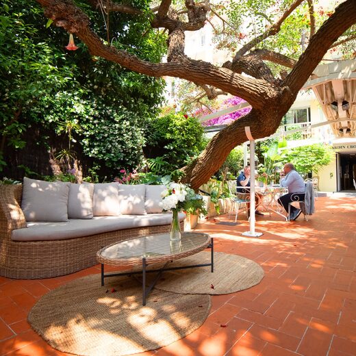 L’Hôtel Jardin Croisette à Cannes : une histoire d’hospitalité, de passion et d’engagement humain